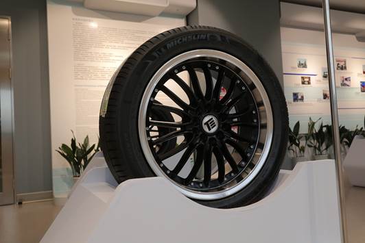 巴斯特的极致天窗工艺冰球突破游戏遇见伟(图17)